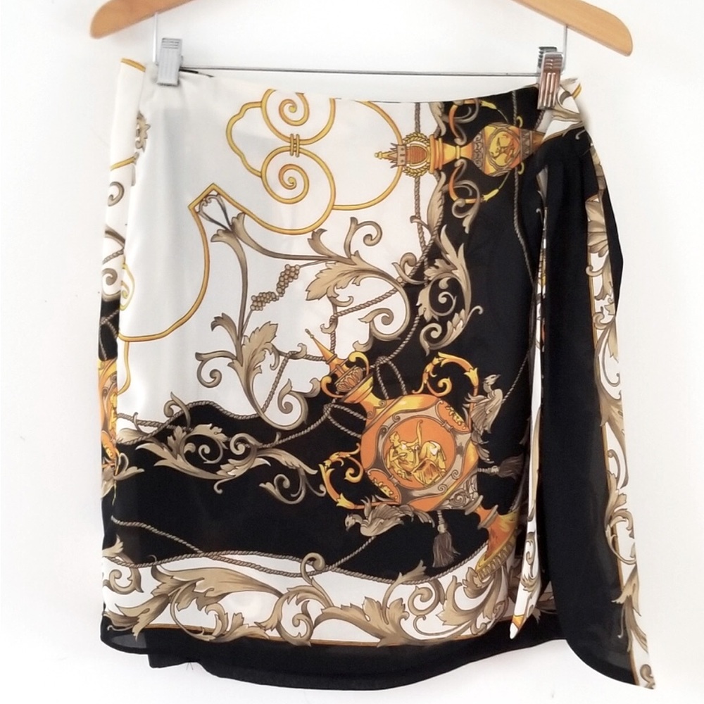 Resource Wrap Statue Print Skirt NWOT